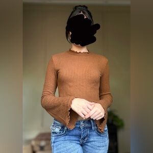 Brown Ribbed Long Sleeve Crop Top